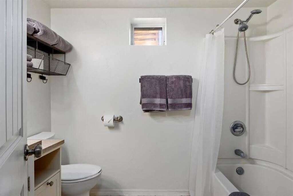 #Stayinmydistrict Twin Falls Pendleton Chic Suite Екстериор снимка